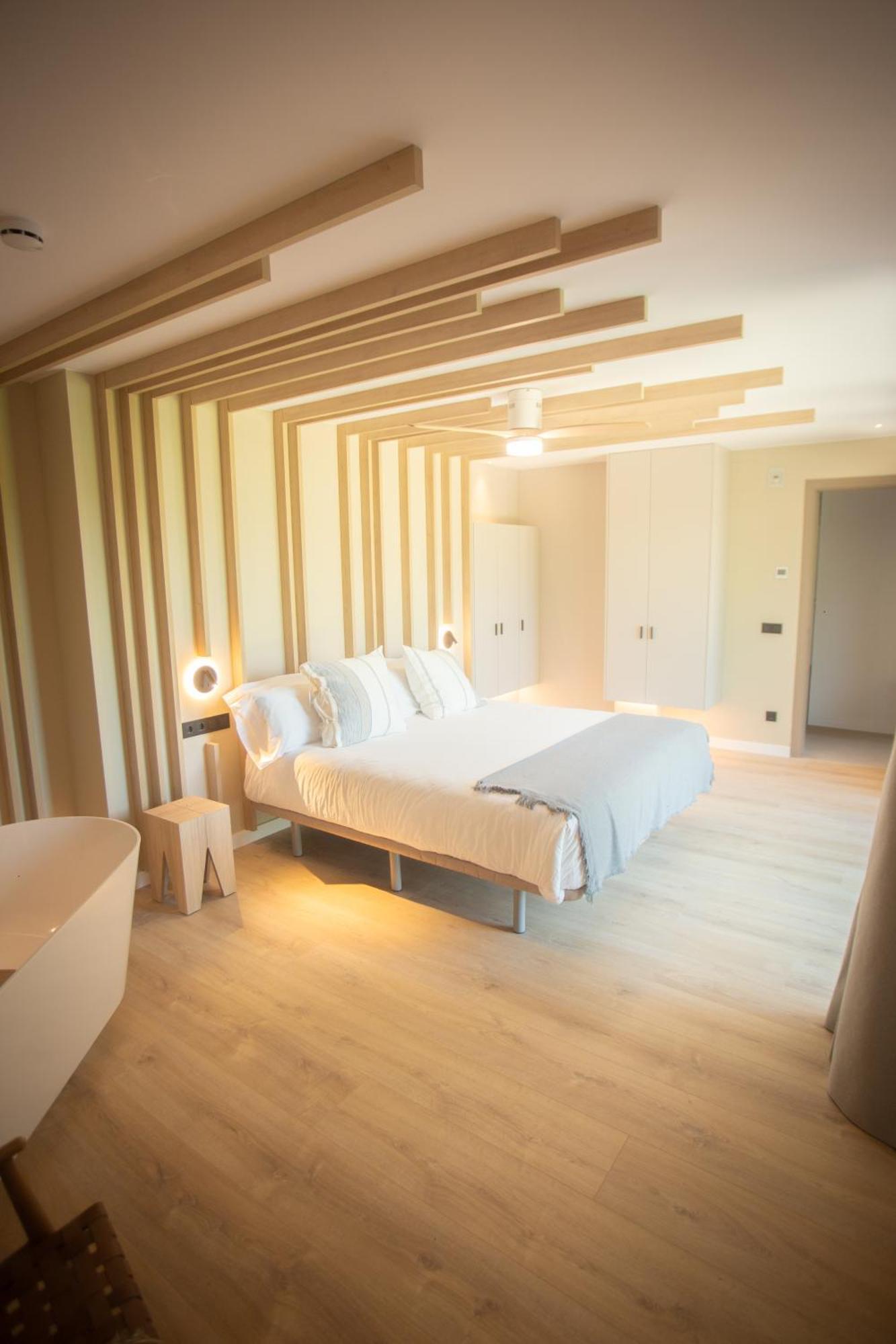 L'Indret Del Pedraforca Adults Only Hotel Saldés Exterior photo